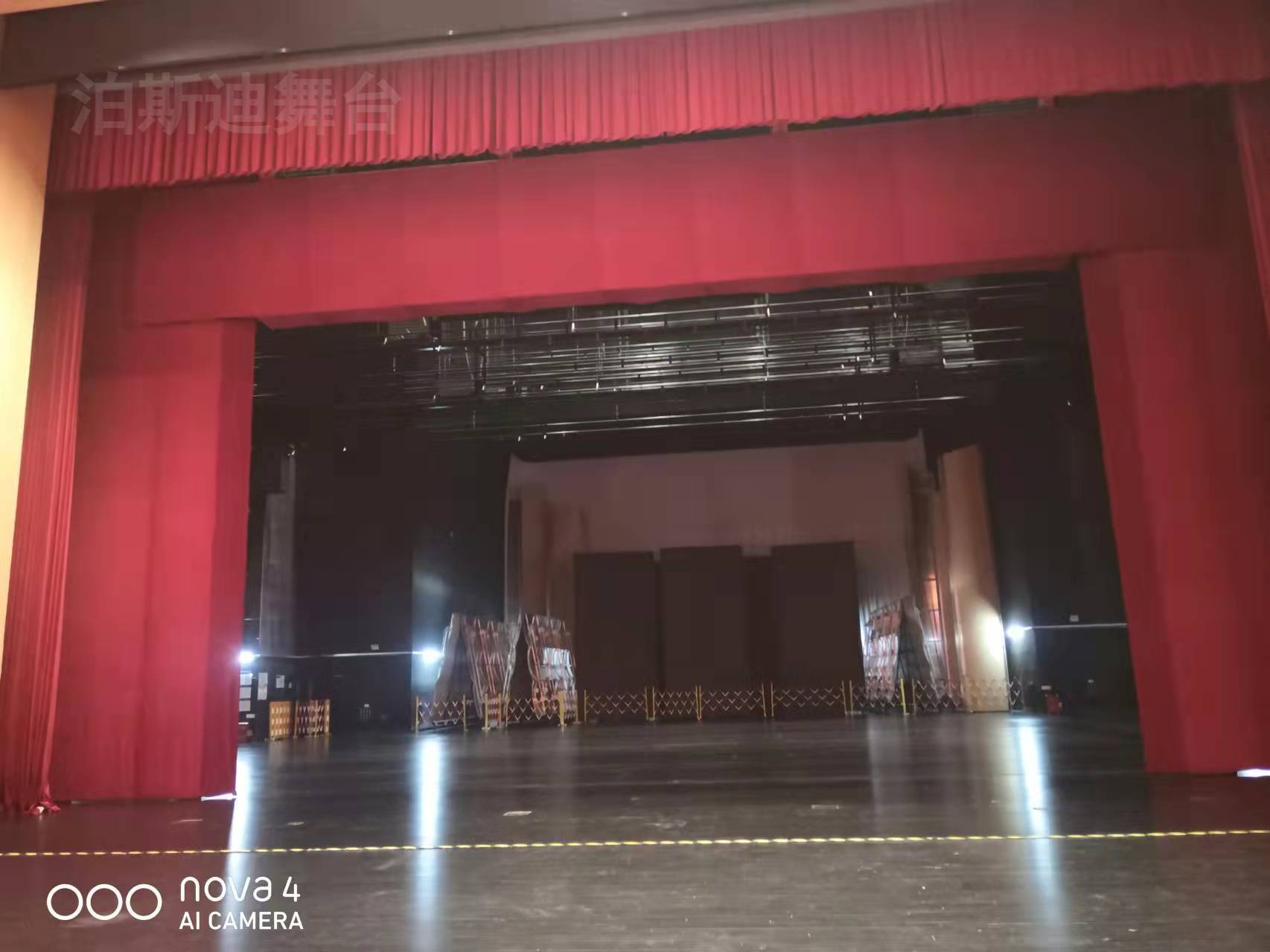 假臺口、燈光渡橋1
